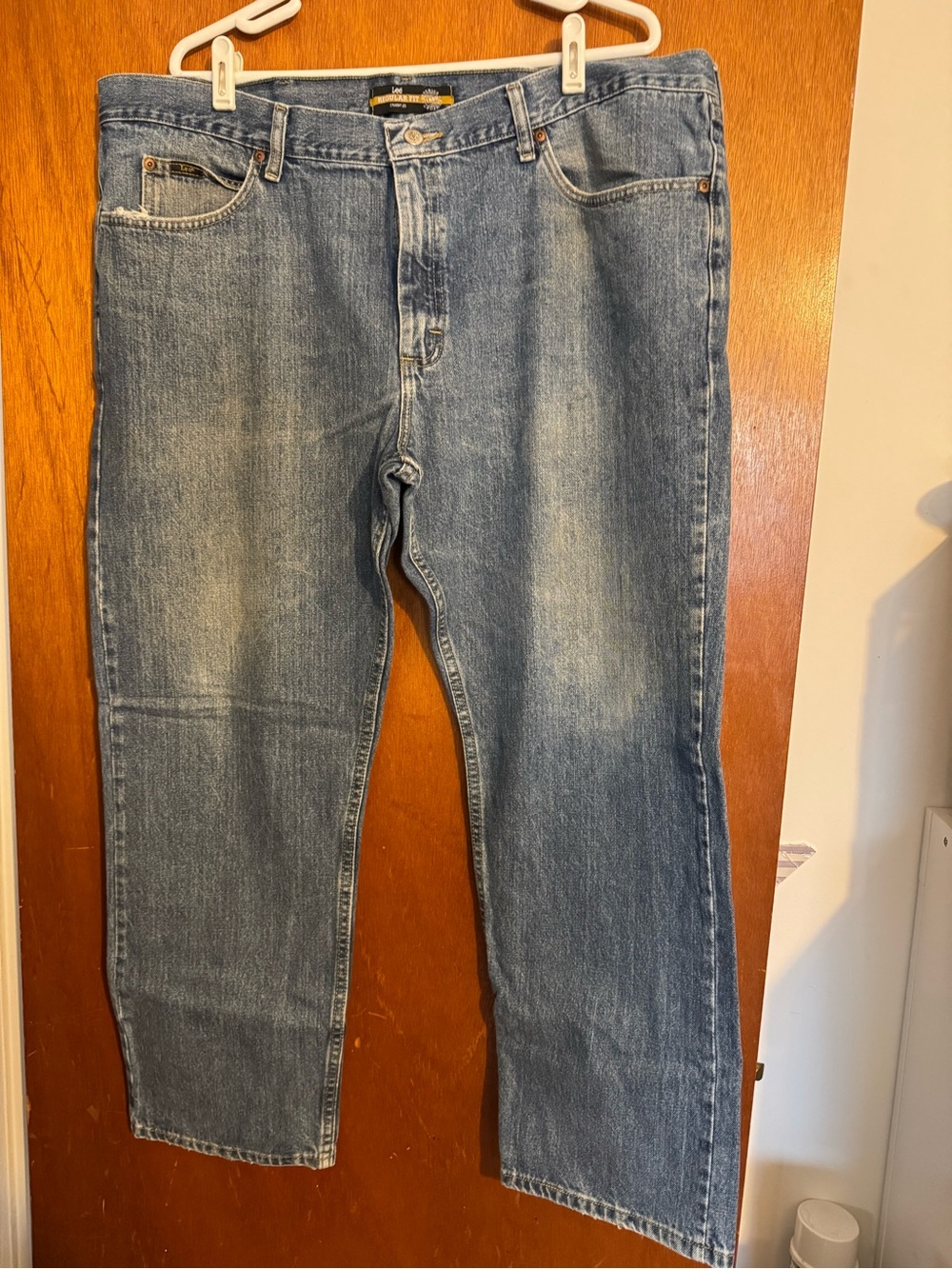 Lee Men's Straight Leg Washed Blue Jeans 42 x 30